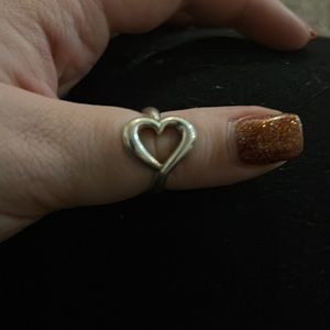 James Avery abounding heart ring *retired* sz 7.5